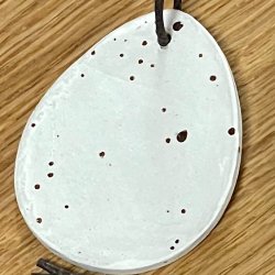 Pske pynt af keramik