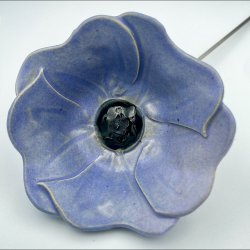 Keramik blomst p stilk - 5-7cm - L26cm