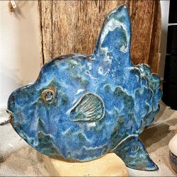 Klumpfisk i keramik - UNIKA skulptur